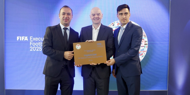Федерация футбола Таджикистана удостоена бронзовой награды «FIFA Forward Awards»