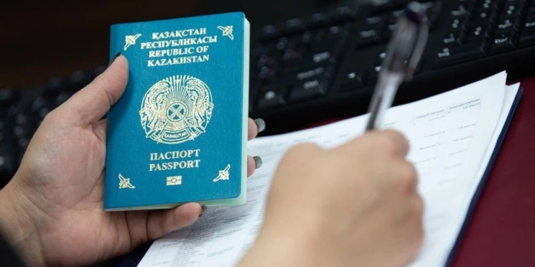 В Казахстане хотят изменить правила сдачи теста на гражданство