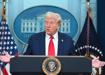 Разворот Трампа в сторону Украины: The Telegraph раскрыл тайную историю одного звонка