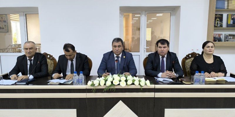 Более трети преподавателей Бохтарского госуниверситета имеют учёные звания