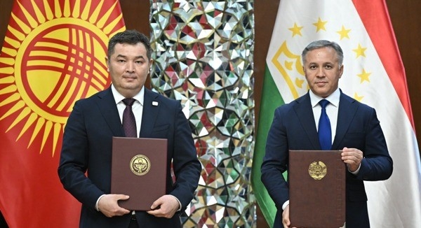 Таджикистан и Кыргызстан подписали Соглашение о сотрудничестве в сфере туризма