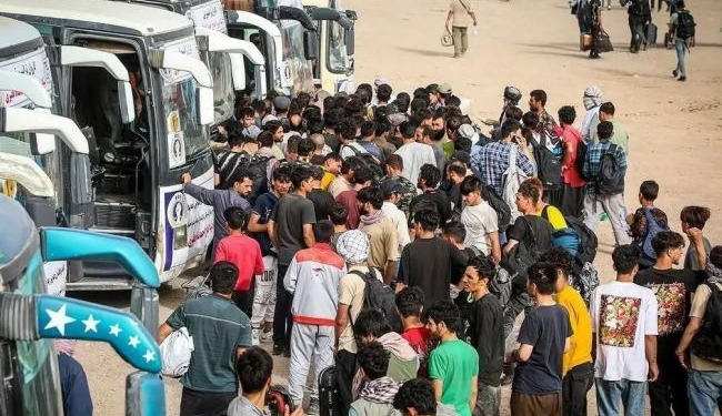 В Иране массово задерживают афганских мигрантов по обвинению в шпионаже в пользу Израиля