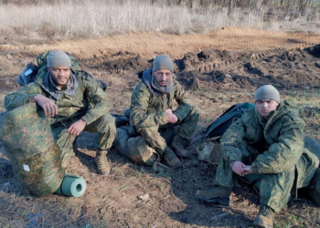 Виза в один конец. Как власти российских регионов участвуют в вербовке арабских наемников на войну