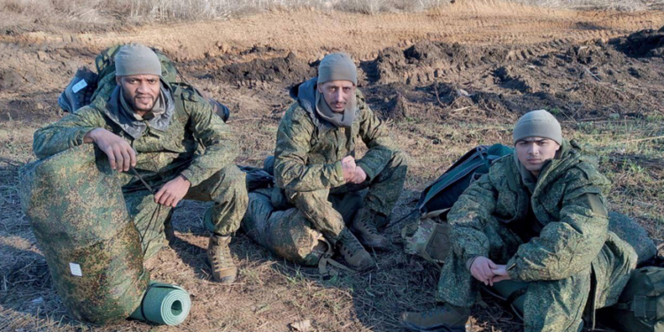 Виза в один конец. Как власти российских регионов участвуют в вербовке арабских наемников на войну