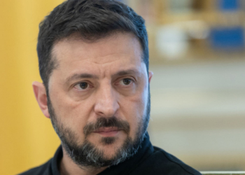 Зеленский: Россия готовится к большому наступлению на трех направлениях осенью, переговоры Путину нужны «для фотографии с Трампом»