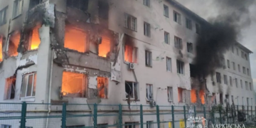 Россияне ударили по многоэтажке в Харькове: много погибших и раненых, среди них дети