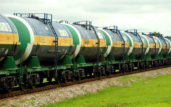 Таджикистан импортировал нефтепродуктов на сумму более 443-х миллионов долларов
