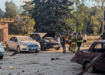 В Запорожье КАБ ВС РФ попал в автовокзал, пострадали 20 человек