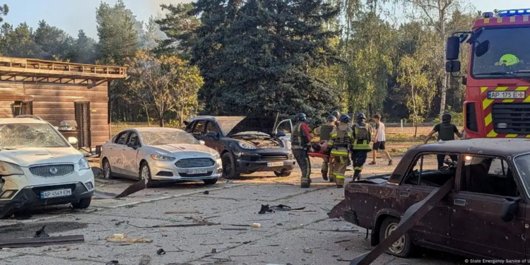 В Запорожье КАБ ВС РФ попал в автовокзал, пострадали 20 человек
