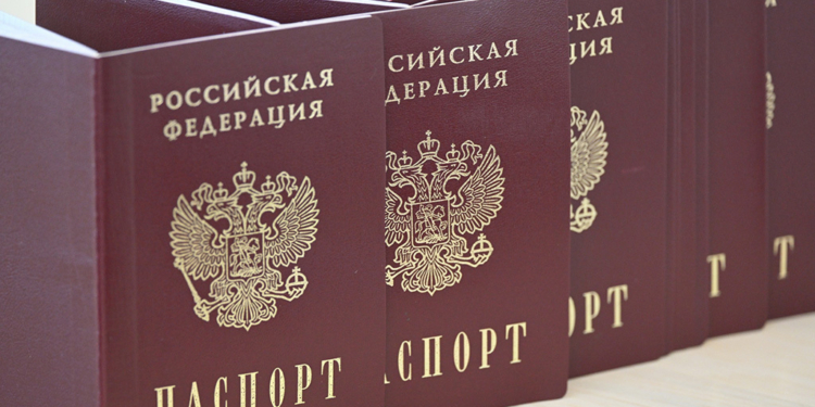 Путин подписал закон, расширяющий список оснований для лишения гражданства РФ