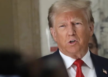 Трамп подтвердил, что американские атомные подводные лодки приближаются к РФ