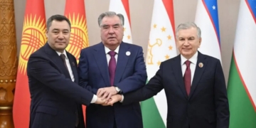 Лидеров Таджикистана, Узбекистана и Киргизии выдвинули на премию Льва Толстого