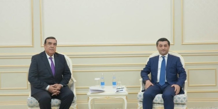 Таджикистан и Узбекистан обсудили перспективы укрепления многостороннего сотрудничества