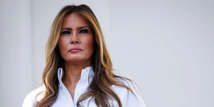 Жена Трампа пригрозила сыну Байдена иском за клевету по делу Эпштейна