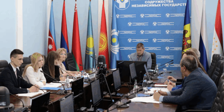 В СНГ разрабатывается программа создания общего рынка труда и регулирования миграции рабочей силы