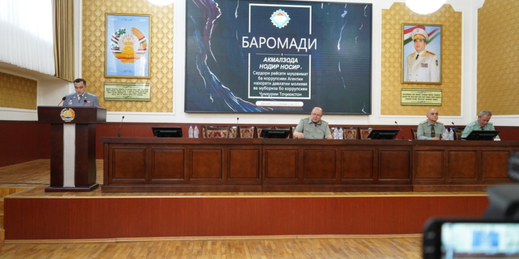 В Душанбе обсудили меры противодействия коррупции при призыве в армию