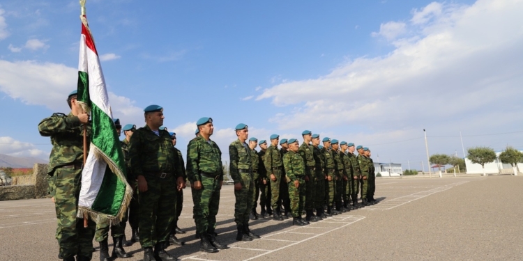 Таджикский военный контингент прибыл в Кыргызстан для участия в учениях «Рубеж-2025»