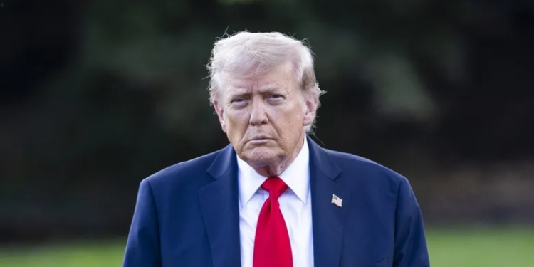 Война в Украине: Трамп заявил, что его терпение по отношению к Путину «быстро иссякает»