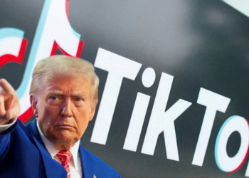 Трамп подписал указ: контрольный пакет TikTok перейдет к американским инвесторам