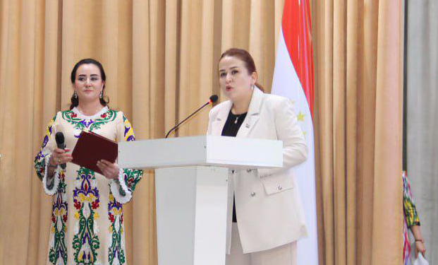 В Душанбе подвели итоги республиканских конкурсов «Лучшие супруги» и «Ребёнок — радость для родителей»
