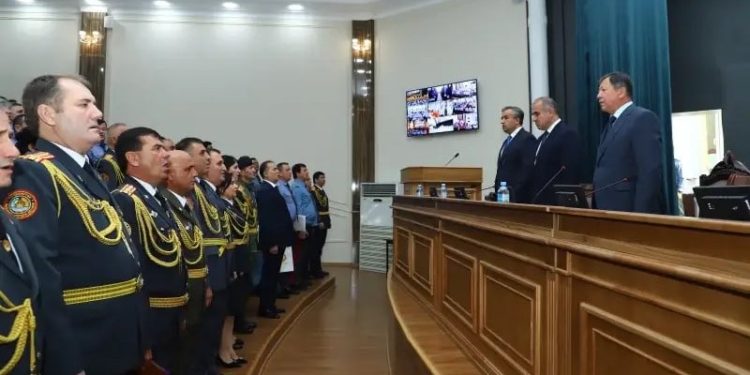 Милиция всегда будет верна народу- в Душанбе состоялось торжественное собрание МВД в честь Дня независимости