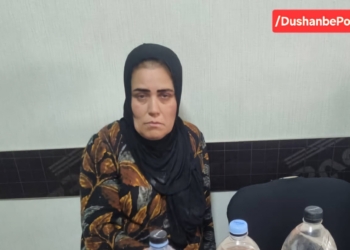 В Душанбе задержана женщина за занятие гаданием и колдовством