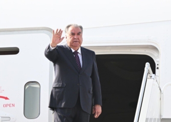 Президент Таджикистана Эмомали Рахмон отбыл с рабочим визитом в Катар
