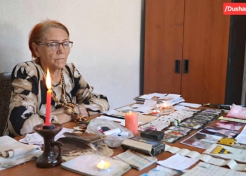 В Душанбе женщина оштрафована за гадание и колдовство в жилом доме