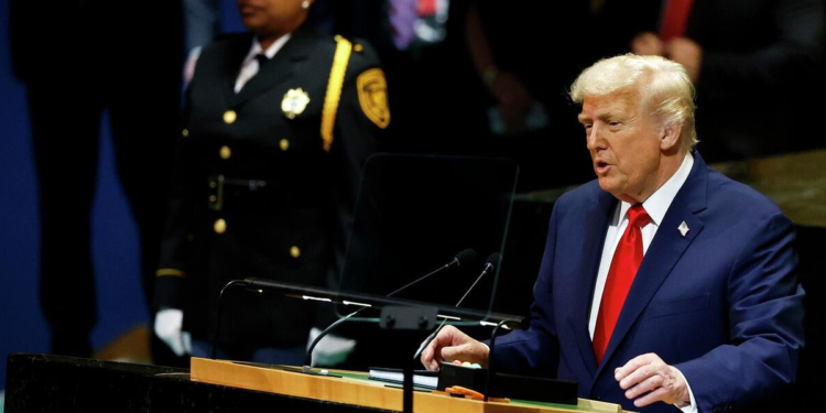 Трамп потребовал от генсека ООН расследовать «саботаж» во время его выступления на Генассамблее