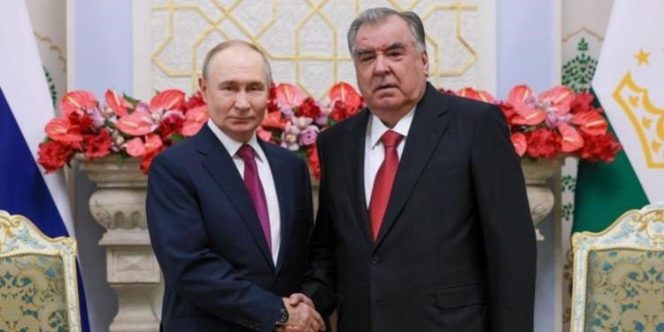Эмомали Рахмон назвал Россию одним из ключевых политических и экономических партнёров Таджикистана