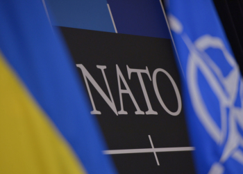 НАТО планирует выделить Украине до 15 млрд долларов на вооружение