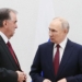 Эмомали Рахмон поздравил Владимира Путина с днем рождения