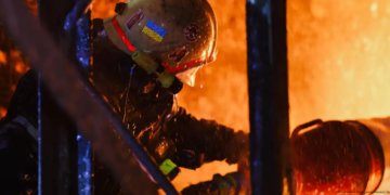 Три района Харькова остались без света после авиаудара России, шесть человек ранены