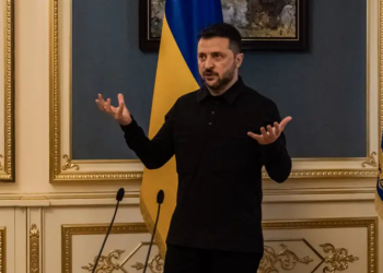 Зеленский заявил о готовности присоединиться к встрече Трампа и Путина в Будапеште