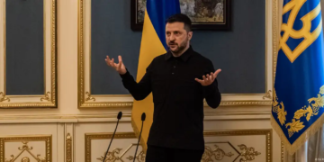 Зеленский заявил о готовности присоединиться к встрече Трампа и Путина в Будапеште