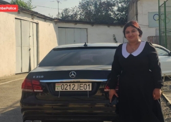 В Душанбе задержана женщина-водитель за нарушение ПДД и игнорирование сигналов светофора
