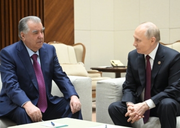 Эмомали Рахмон и Владимир Путин обсудили совместную борьбу с глобальными угрозами