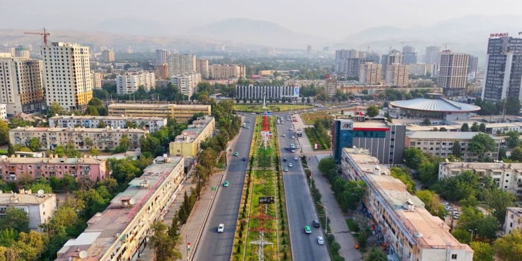 В Душанбе временно ограничат движение транспорта 10 ноября