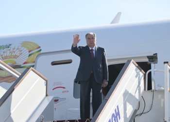 Президент Таджикистана отбыл в Ташкент на встречу лидеров Центральной Азии