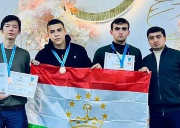 Сборная Таджикистана заняла третье место на XVII Евразийской олимпиаде по IT в Алматы