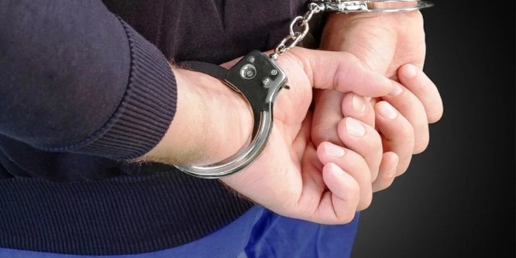 В Согдийской области задержаны подозреваемые в мошенничестве и незаконном обороте пиротехники