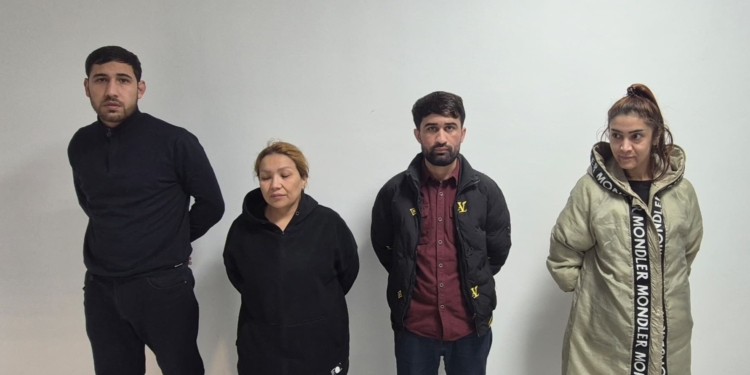 В Душанбе ликвидирован наркопритон: задержана женщина и четверо посетителей