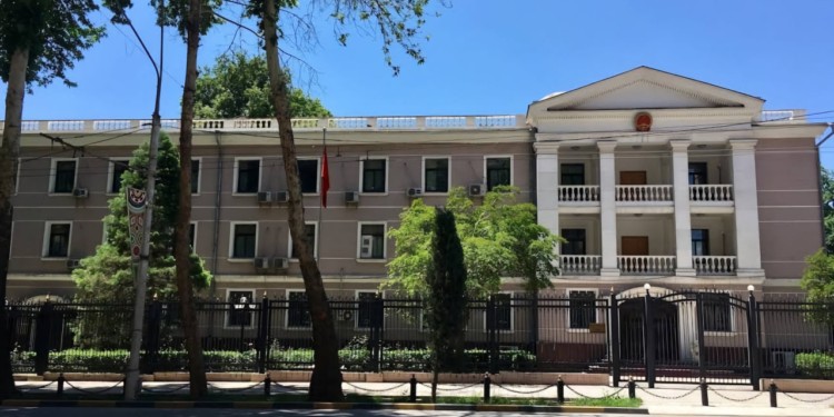 Посольство КНР поблагодарило Таджикистан за помощь пострадавшим китайским рабочим