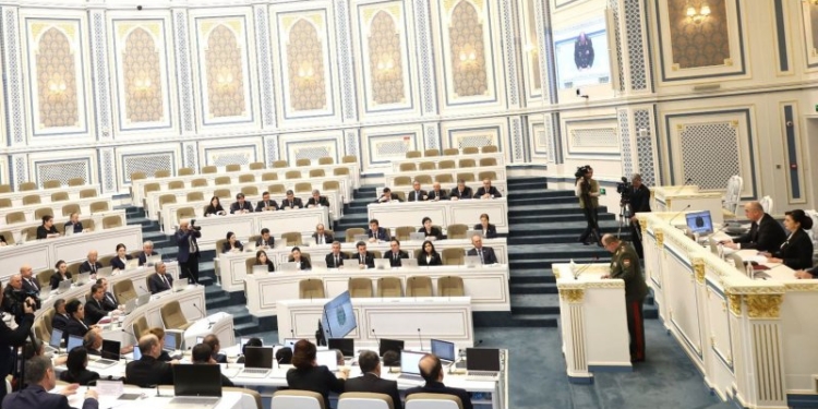 28 января в Маджлиси намояндагон рассмотрены документы в рамках ОДКБ и изменения в закон о ЧС