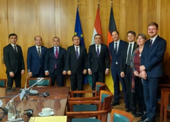 Таджикистан и Германия провели политические консультации в Берлине