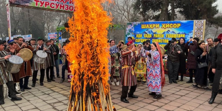 В Таджикистане в конце января отметят древний национальный праздник Сада
