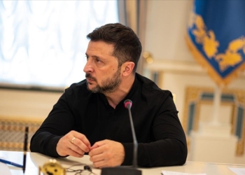 Зеленский допустил переговоры Украины, России и США в Абу-Даби