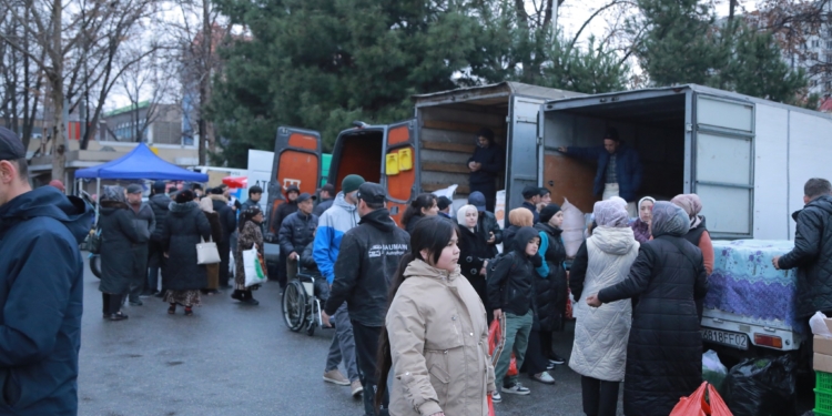 В Худжанде прошла ярмарка: продукция продавалась на 20–50% ниже рыночных цен