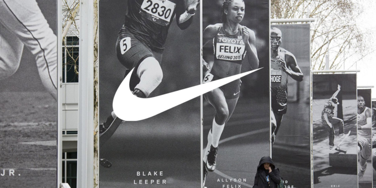 Против Nike начали расследование по подозрению в дискриминации белых сотрудников