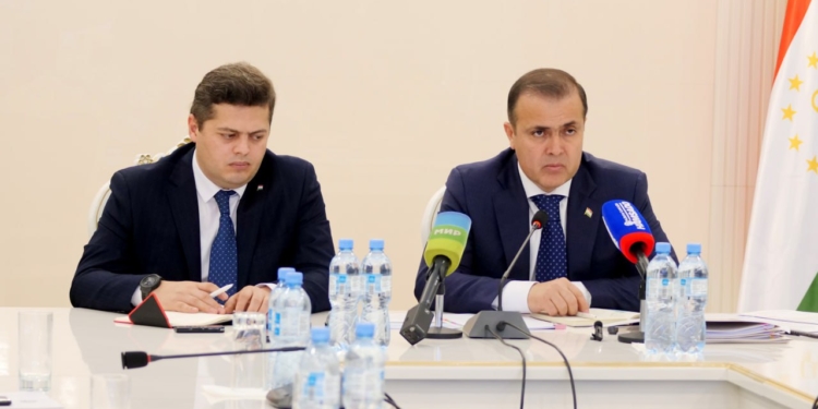 В Таджикистане действуют 380 992 хозяйствующих субъекта, объем кредитования достиг 30 млрд сомони